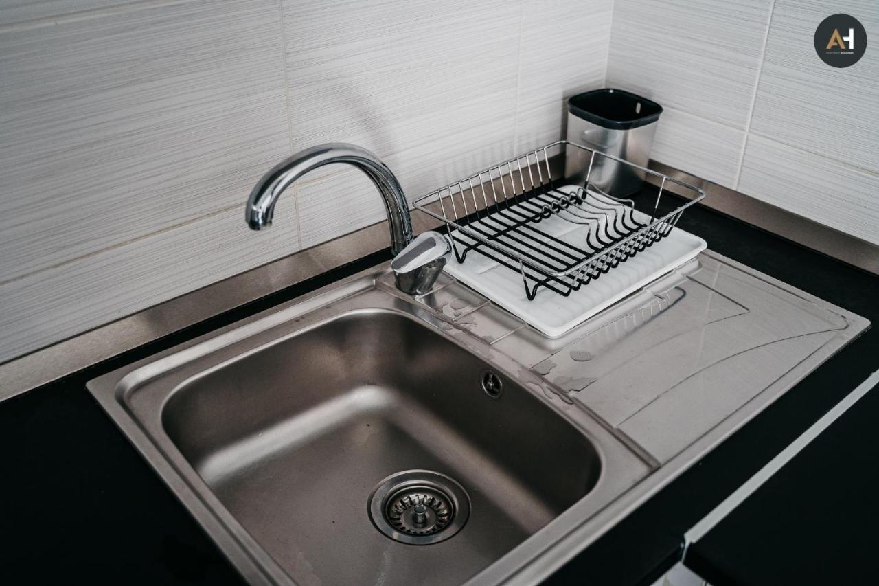 Ah Alzbetina Appartement Košice Buitenkant foto